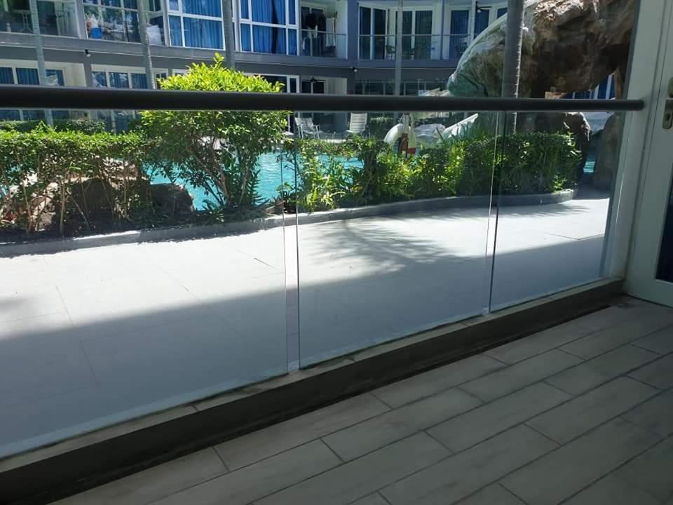 Centara Avenue 2 Bedrooms Pool View Pattaya Extérieur photo