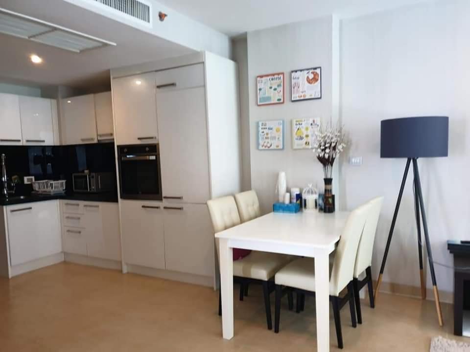 Centara Avenue 2 Bedrooms Pool View Pattaya Extérieur photo